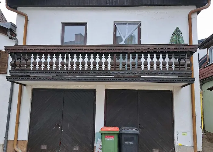 Apartment's Victoria アパート *